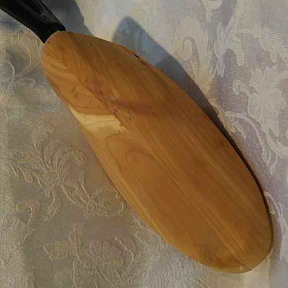 Shoe Stretcher- large - Picture 1 of 5